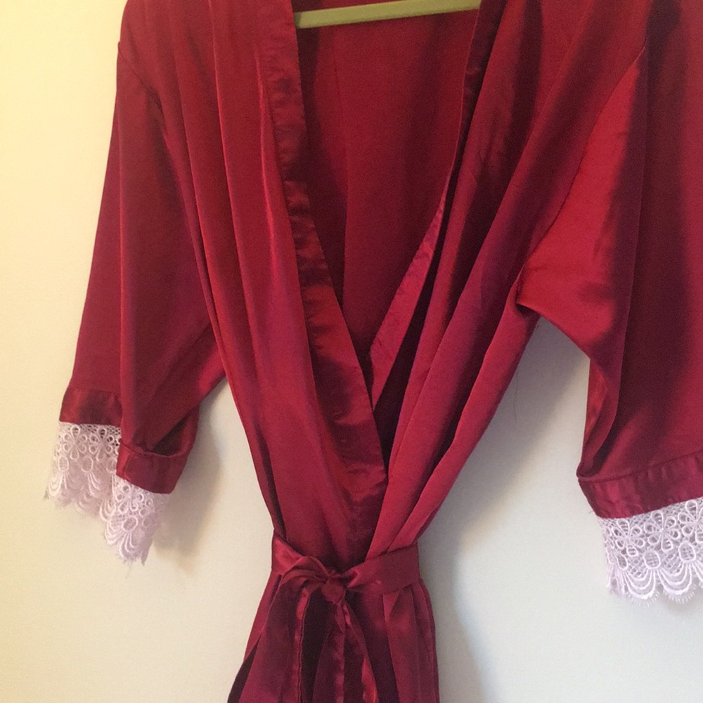 Silk Robe - Picture 3 of 3
